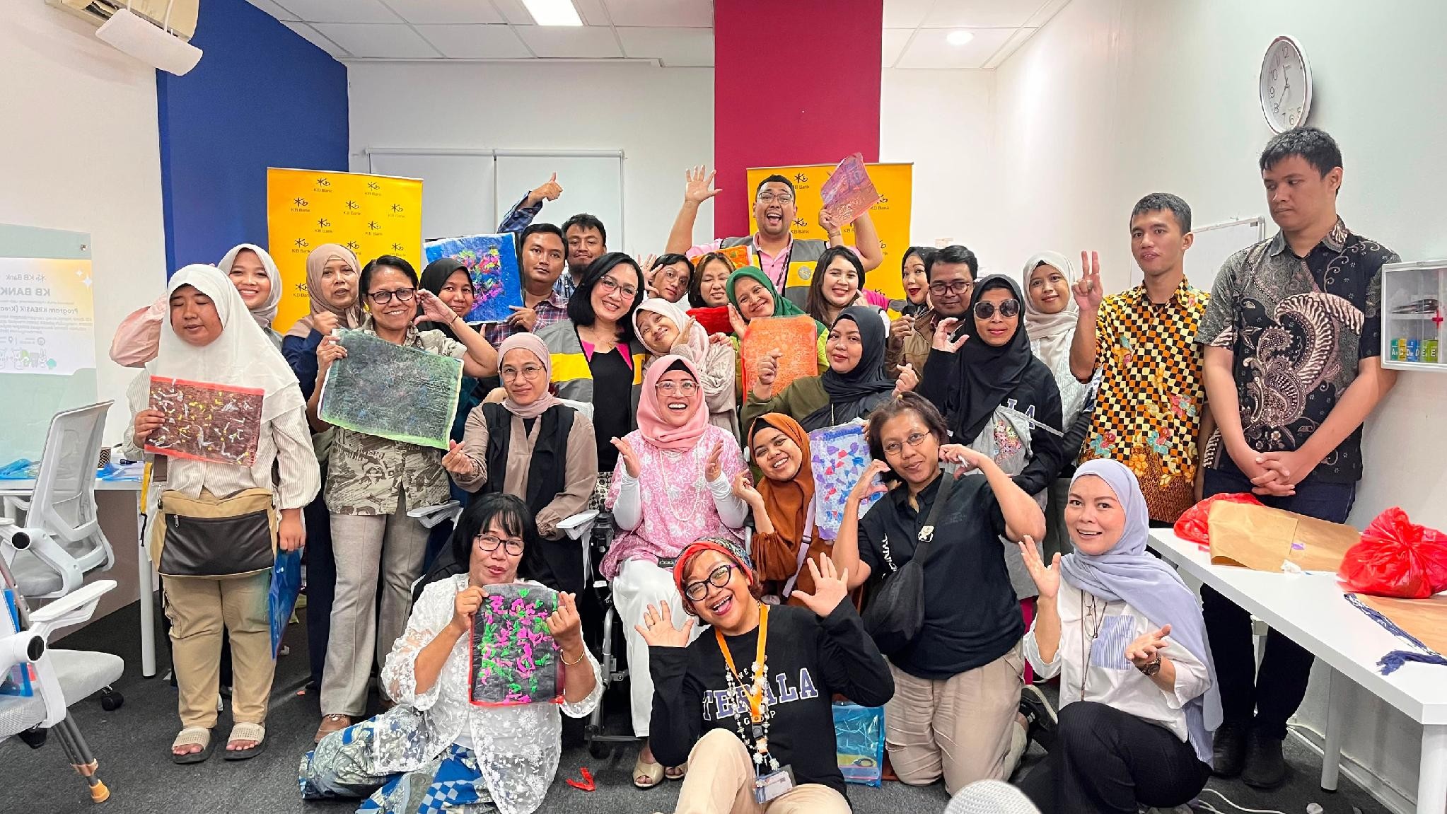 Wujudkan Kemandirian dan Kepedulian Lingkungan, Terala Foundation Bersama KB Bank dan Dompet Duafa Sukses Gelar Program KREASIK